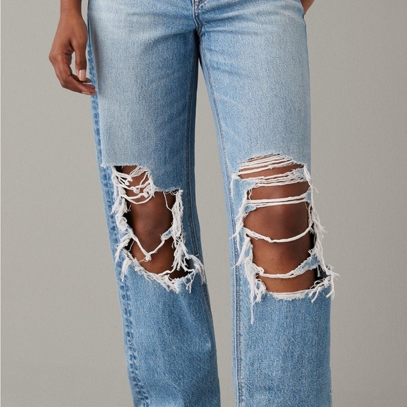 American eagle 90s boyfriend high rise jeans - Picture 3 of 10
